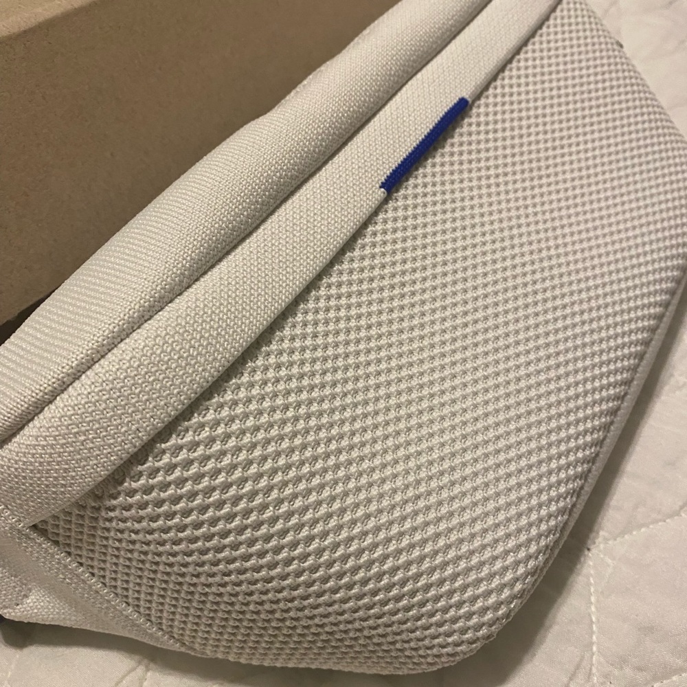 Rothy’s BNIB Evian Collab- The Sling